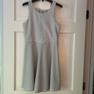 Zunie striped girls dress size 14